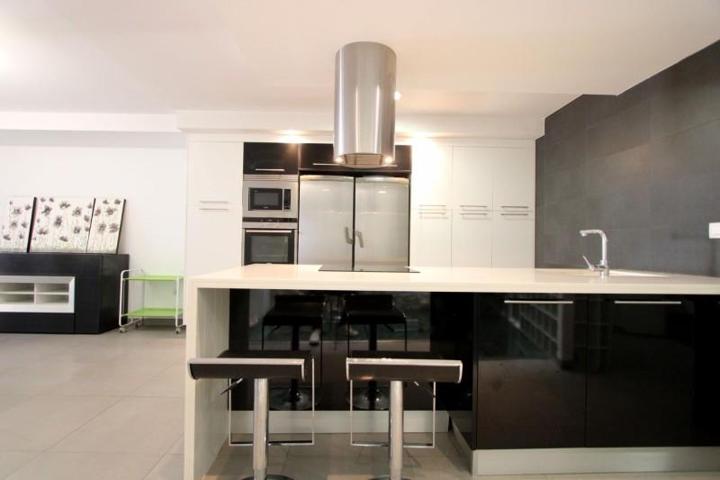 Duplex en venta en Alzira, Alpujarras (Albuixarres) photo 0