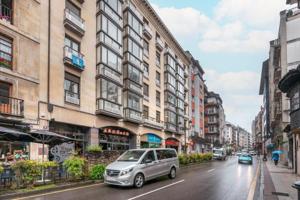 Piso en venta en Oviedo, Antiguo photo 0