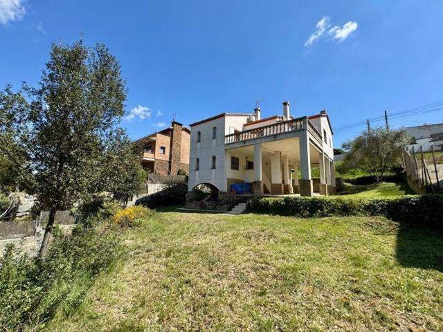 Casa en venta en Castellbell i el Vilar, El mas enric photo 0