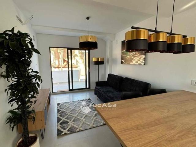 Adosada en venta en Oliva photo 0