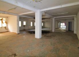 Local comercial en venta en Calella, Centre photo 0