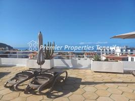 Apartamento en venta en Arona, Los Cristianos photo 0