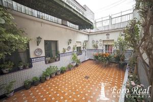 Adosada en venta en Sanlúcar de Barrameda, Barrio Alto photo 0