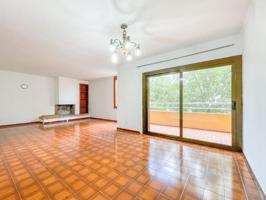 Piso en venta en Pollença photo 0