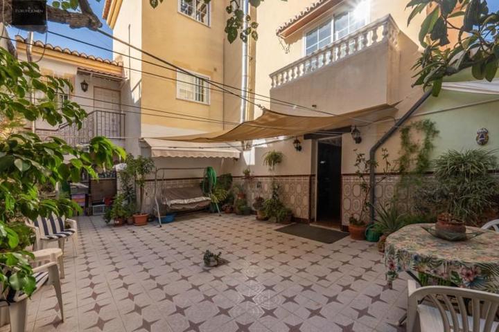 Casa en venta en Las Gabias, Las Gabias photo 0