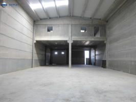 Nave industrial en venta en Cervera, Cervera photo 0