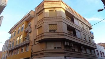 Casa en venta en Elda, Avenida de chapí photo 0