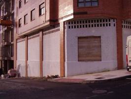 Local comercial en venta en Pravia, Pravia photo 0