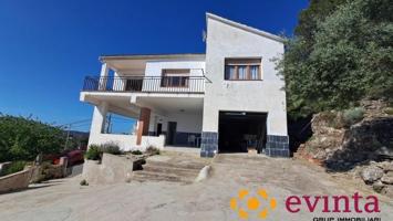 Casa en venta en Vallirana, Penya forcada photo 0