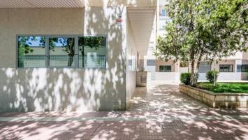 Local comercial en venta en Zaragoza, La Jota photo 0