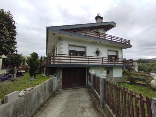 Casa en venta en Rois, Rois photo 0