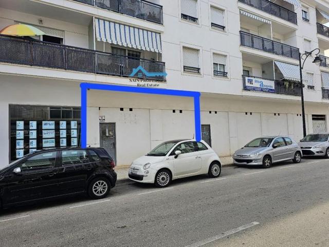 Local comercial en venta en Altea, Plaza De Los Deportes photo 0