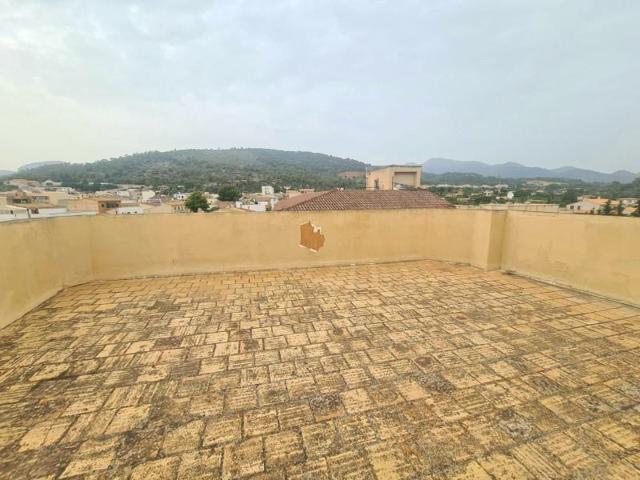 Casa en venta en Lloseta photo 0