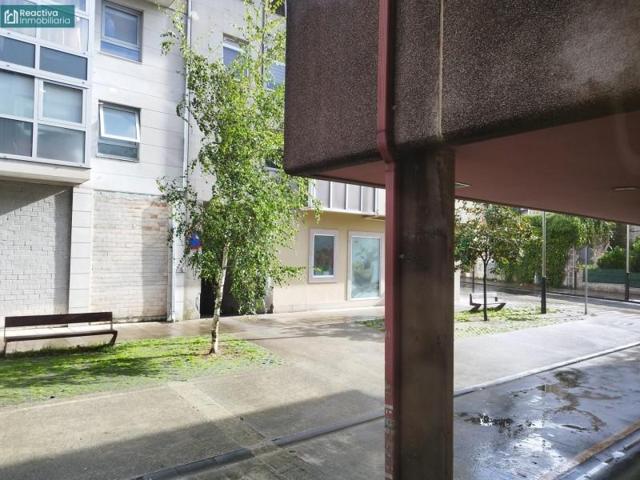 Local comercial en venta en Santiago de Compostela, Conxo photo 0