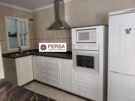 Casa en venta en El Puerto de Santa María, PLAZA DE LA NORIA photo 0