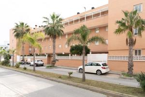 Apartamento en venta en Salobreña, Salobreña Costa photo 0