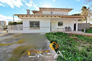 Bungalow en venta en Benicàssim, Benicàssim Golf photo 0