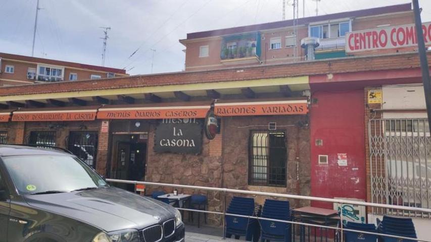 Local comercial en venta en Alcorcón, Calle Badajoz, 14, 28921 photo 0