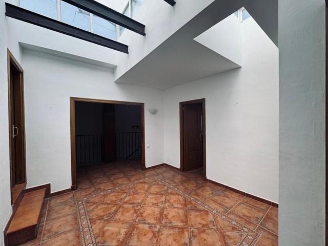 Piso en venta en Sanlúcar de Barrameda, Centro-Cabildo photo 0