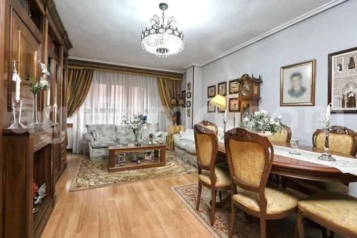 Piso en venta en Valladolid, Centro photo 0