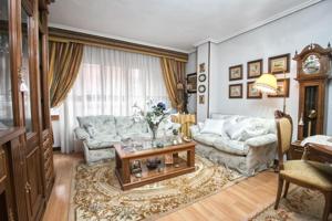 Piso en venta en Valladolid, Centro photo 0