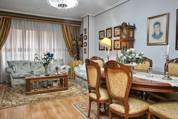 Piso en venta en Valladolid, Centro photo 0