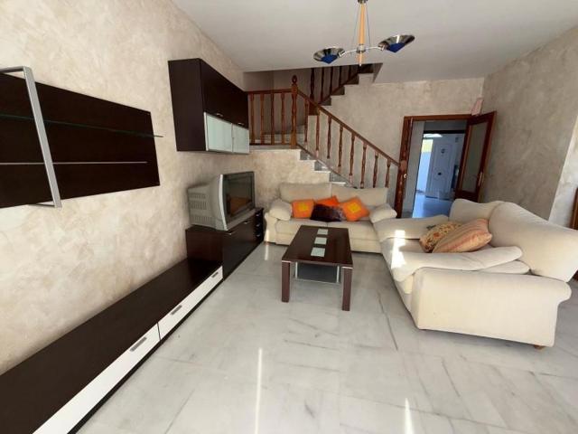 Adosada en venta en Espartinas, Zona Colegio Europa photo 0