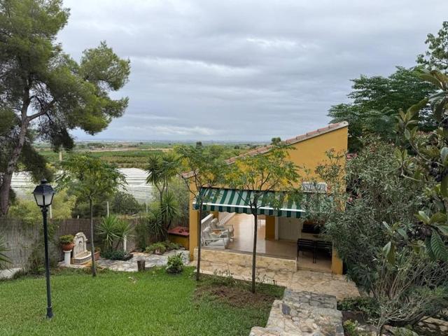 Chalet en venta en Chiva, Sierra Perenchiza - Cumbres de Calicanto - Santo D photo 0