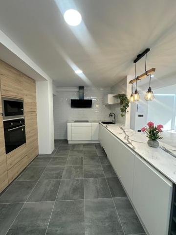 Piso en venta en León, Centro Ciudad photo 0