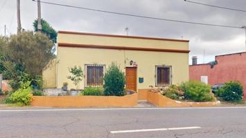 Casa en venta en La Laguna, Guamasa tenerife photo 0
