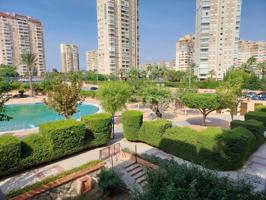 Piso en venta en El Campello, L'Alacantí photo 0