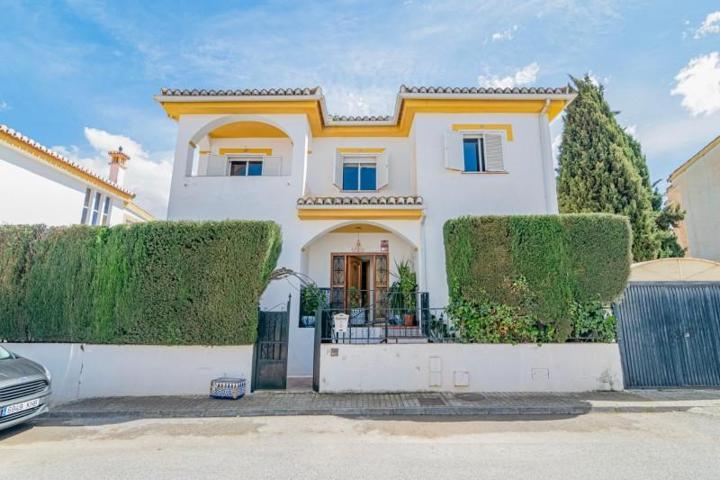 Chalet en venta en Las Gabias, HÍJAR photo 0