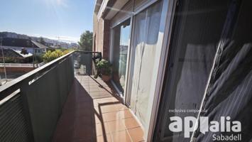 Piso en venta en Sentmenat, Cataluna photo 0