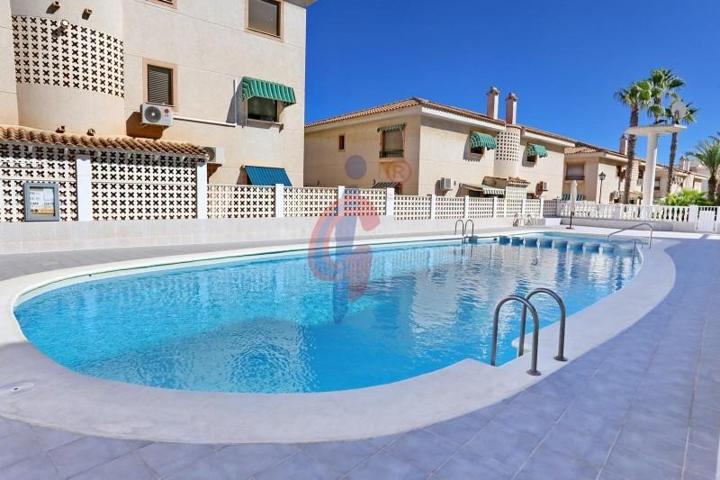 Duplex en venta en Guardamar del Segura, Cervantes photo 0