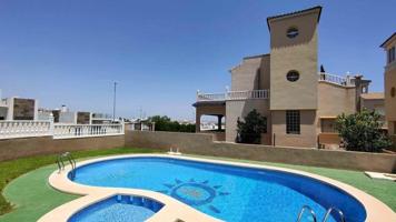 Casa en venta en Orihuela Costa, Lomas de Cabo Roig-Los Dolses photo 0