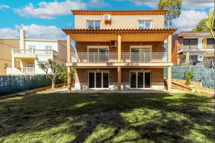 Adosada en venta en Calafell, Mas Mel photo 0