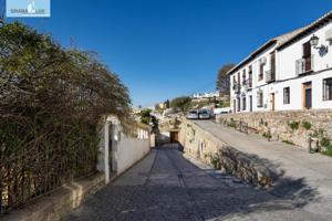 Adosada en venta en Granada, Gran via photo 0