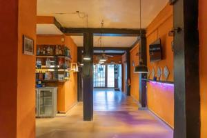 Local comercial en venta en Fuengirola, 2ª Línea de playa photo 0