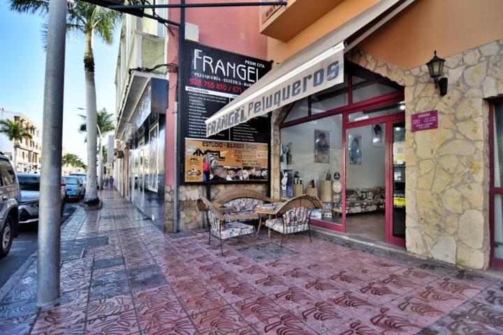 Local comercial en venta en Santa Lucía de Tirajana, Vecindario norte-Cruce Sardina photo 0