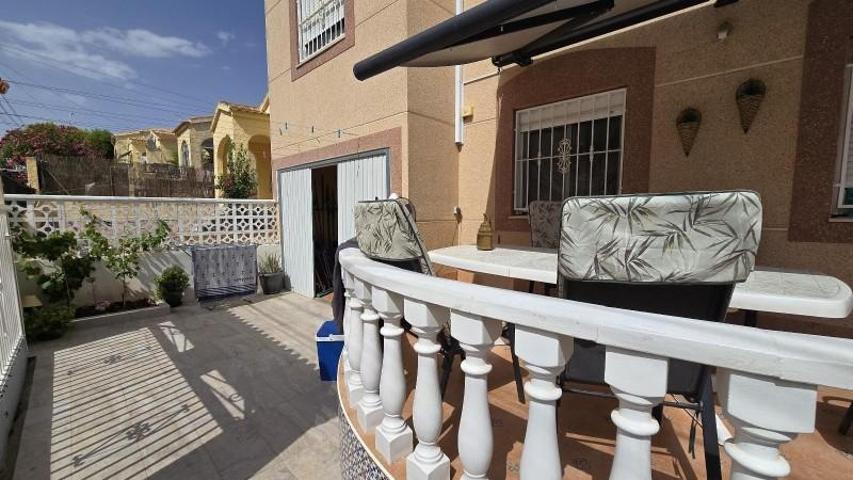 Adosada en venta en San Fulgencio, El Oasis photo 0