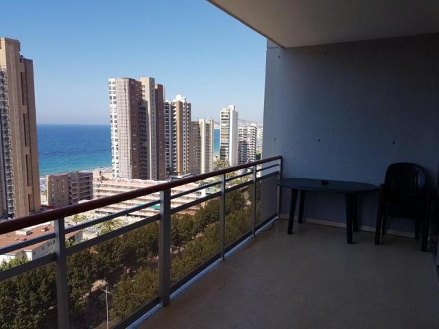 Apartamento en venta en Benidorm, Playa de Levante photo 0