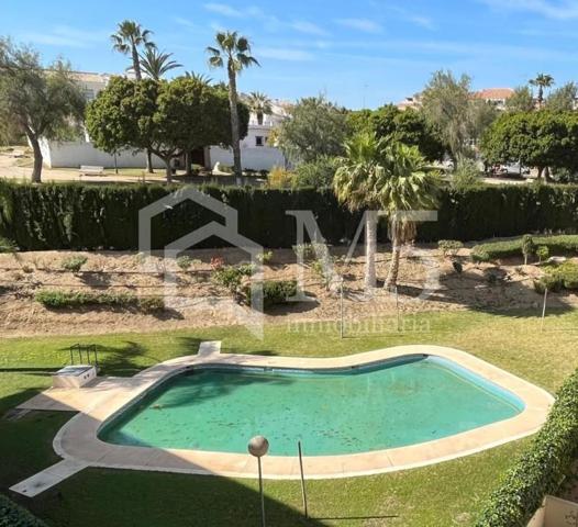 Piso en venta en Torre del Mar photo 0