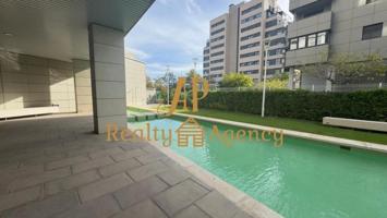 Casa en venta en Valencia, Sant Llorenç photo 0