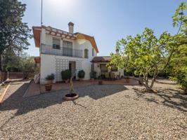 Chalet en venta en Albolote, Parque del cubillas photo 0