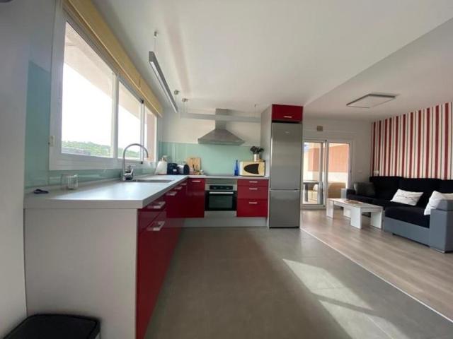 Apartamento en venta en Villajoyosa, Cala Villajoyosa photo 0