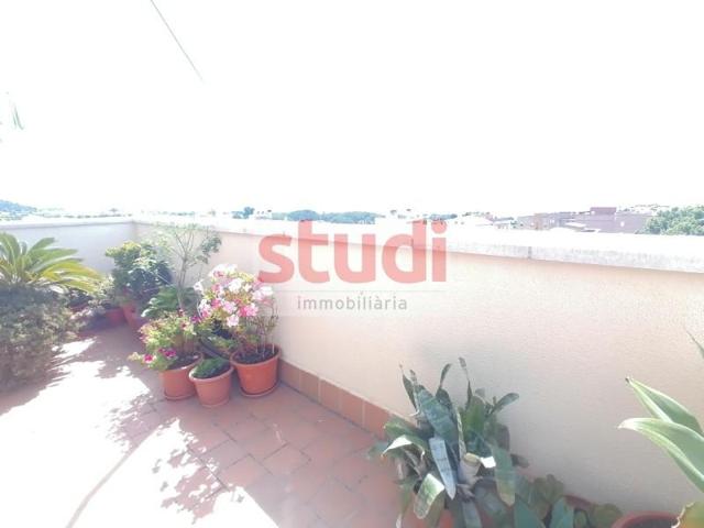 Piso en venta en Mataró, Havana photo 0