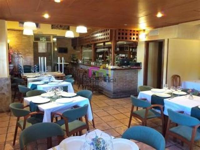 Local comercial en venta en Badajoz, Jardines del guadiana photo 0