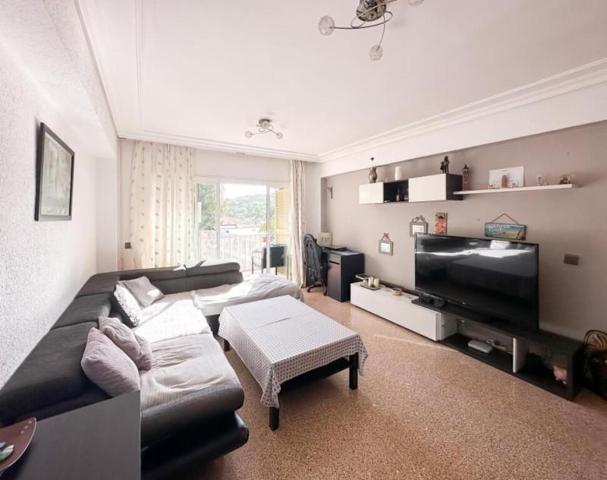 Piso en venta en Calvia photo 0