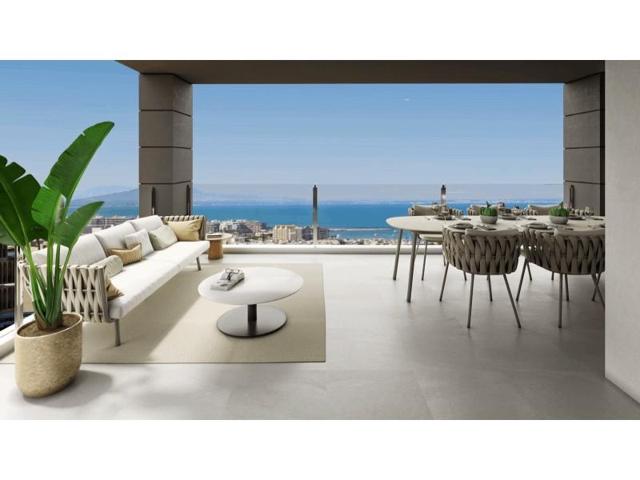 Apartamento en venta en Torrevieja, Los Europeos photo 0