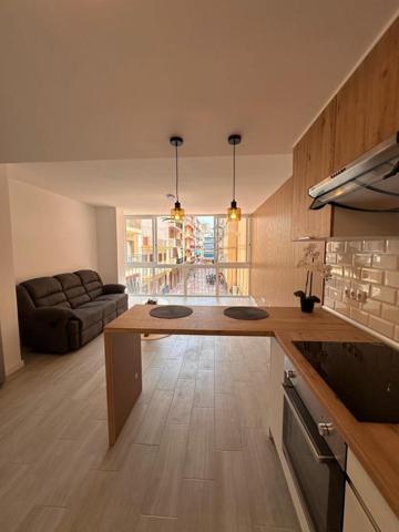 Piso en venta en Benidorm, Centro photo 0